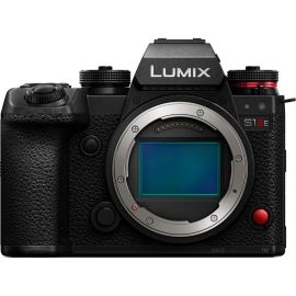 Cámara Panasonic Lumix S1 IIE Mirrorless 6K Cuerpo